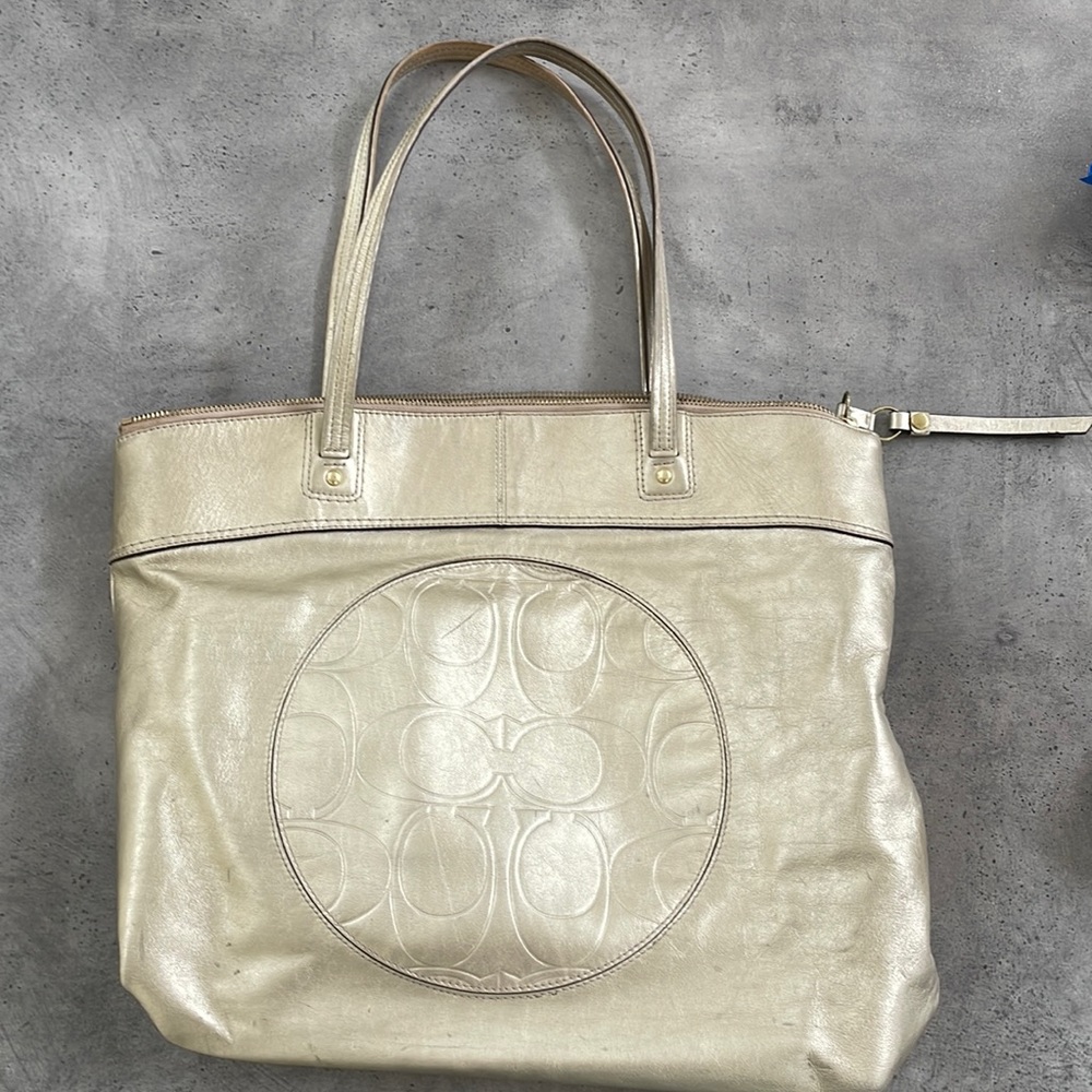 Gold tote bag